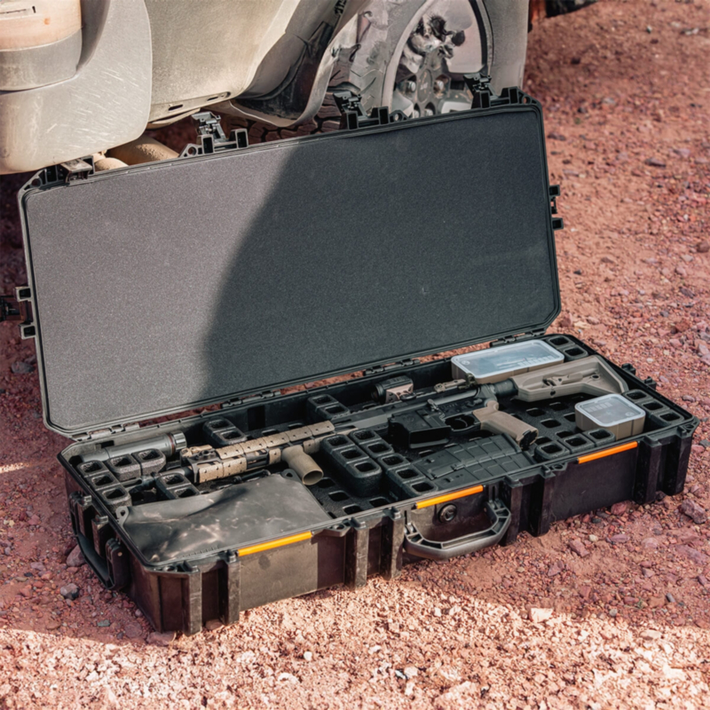 Magpul DAKA GRID Organizer, Pelican Vault V700